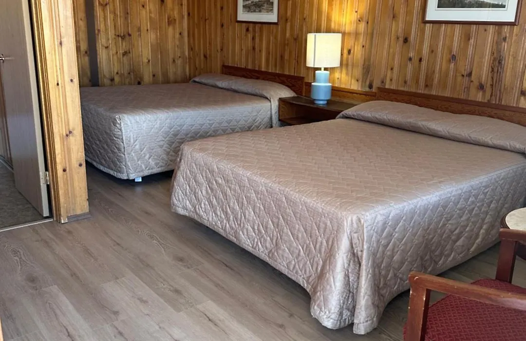 Glacier View Inn-1