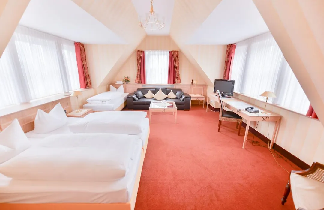 Hotel Hennies-1