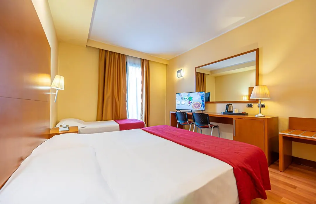 Luna Hotel Motel Lago Maggiore Arona-1