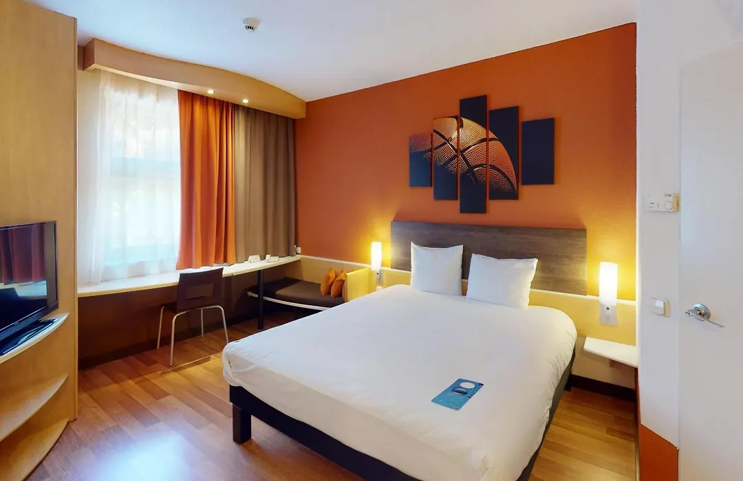Ibis Bratislava Centrum-1