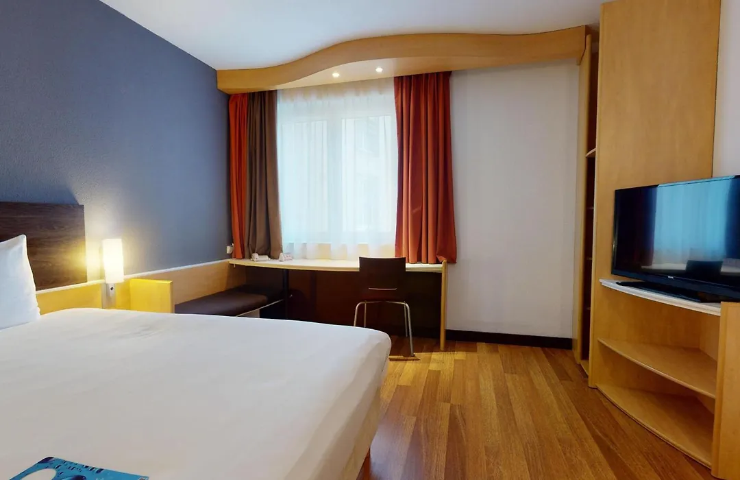 Ibis Bratislava Centrum-1