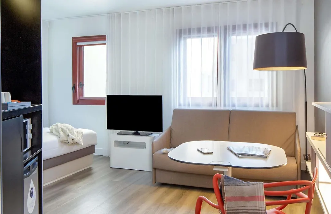 Novotel Suites Perpignan Centre-1