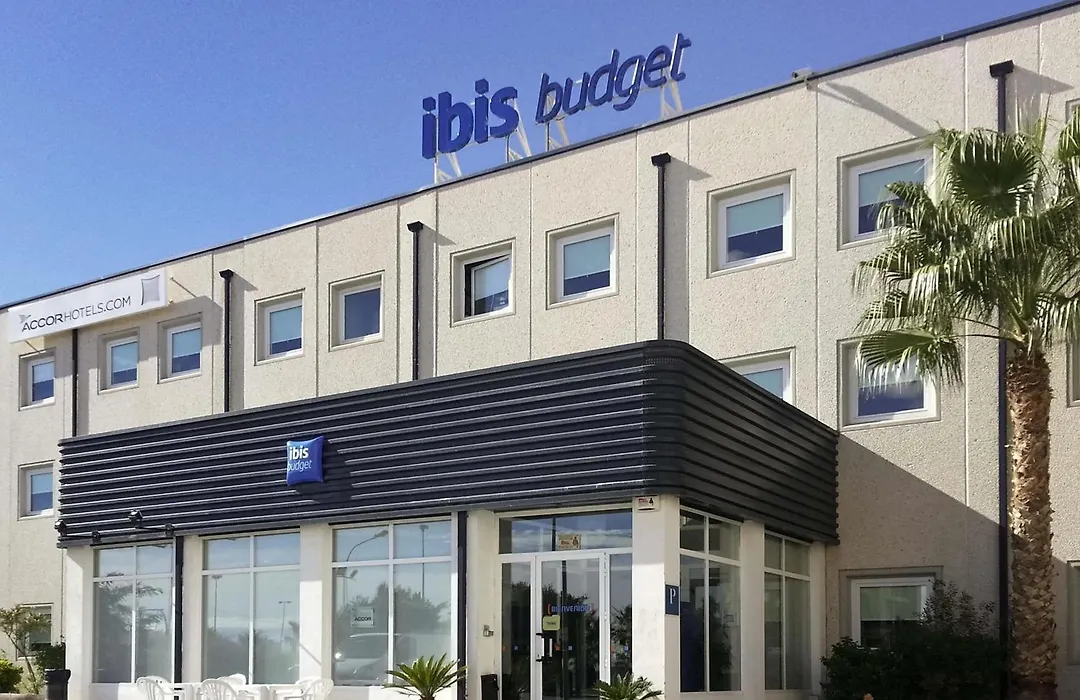 Ibis Budget Alicante-1