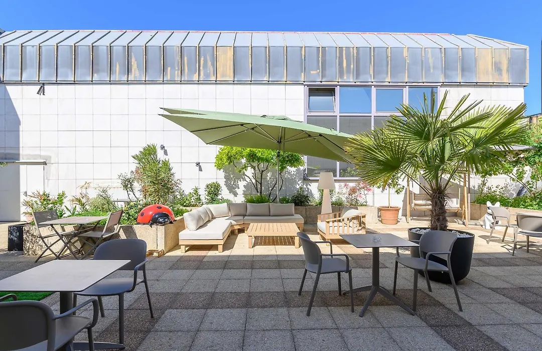 B&B HOTEL Paris Versailles-1