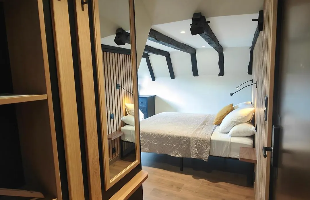 Auberge Saint Jacques-1