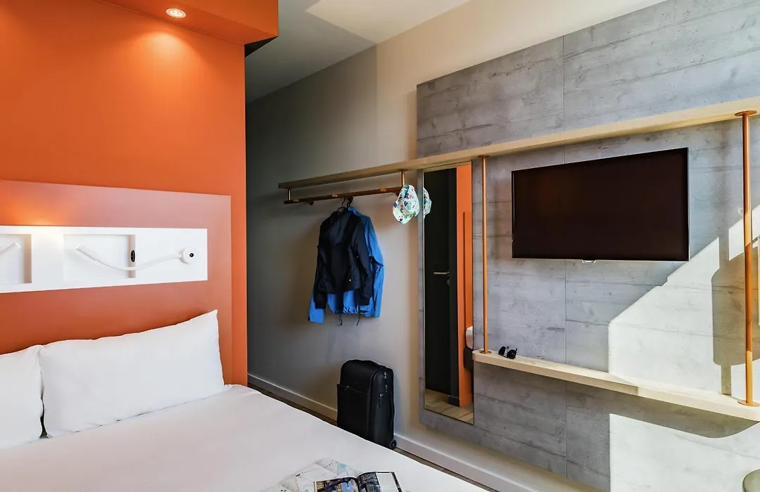 Ibis Budget Beauvais Aeroport-1