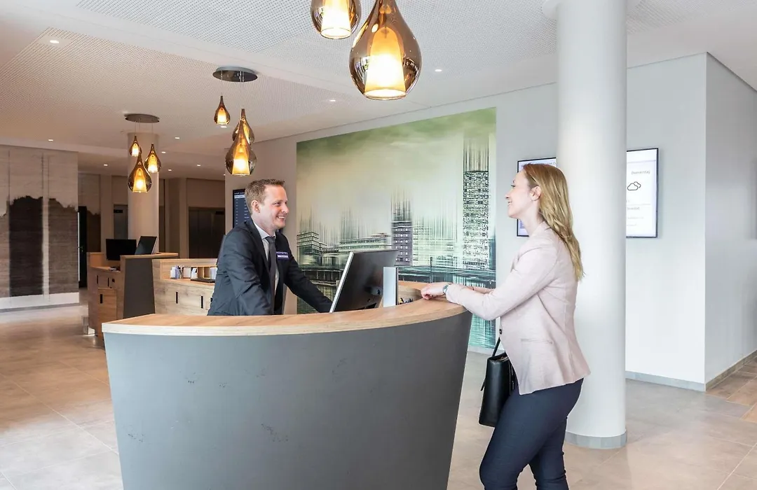 Novotel Duesseldorf Airport-1