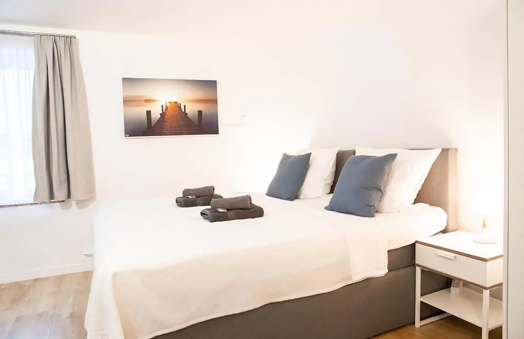 Gästezimmer ROSS-1