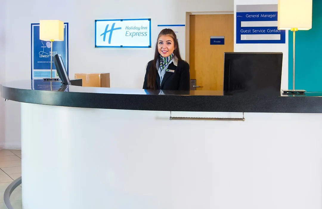 Holiday Inn Express Cambridge By Ihg-1