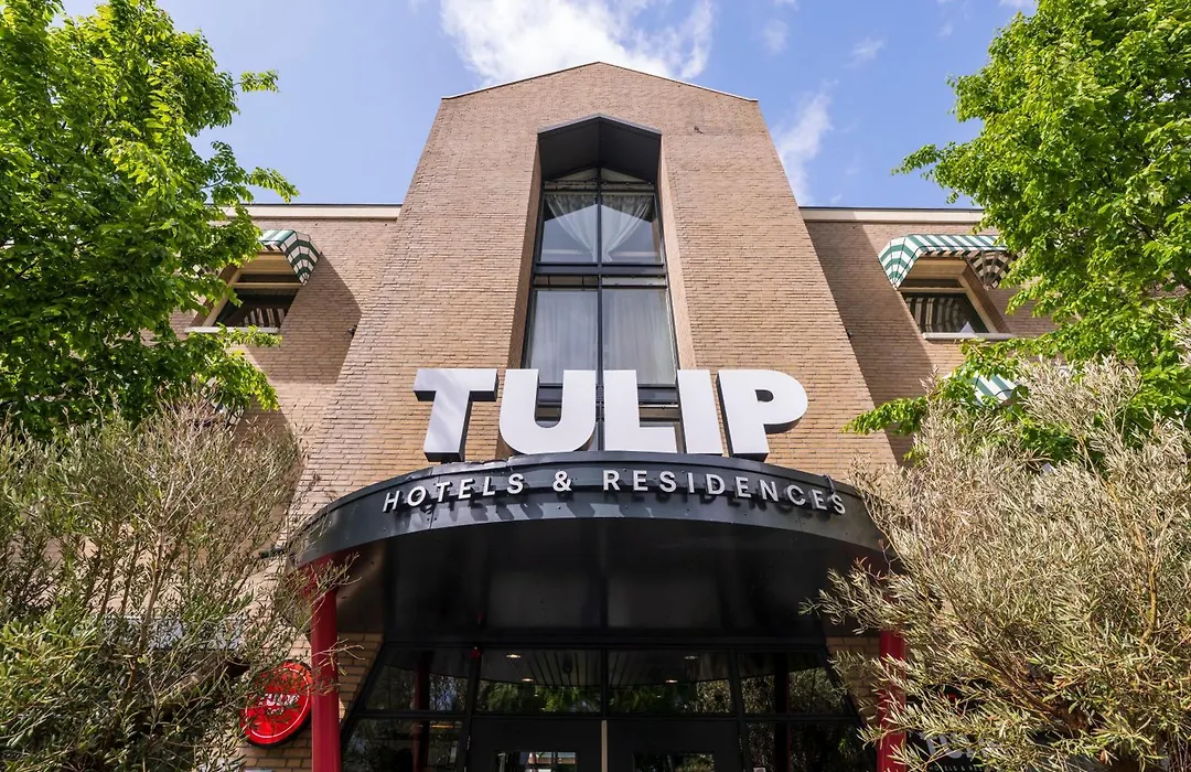 Tulip Hotels & Residences - Zwolle-1