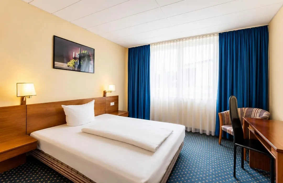 Quick Hotel Dresden 24H Self Check-In-1