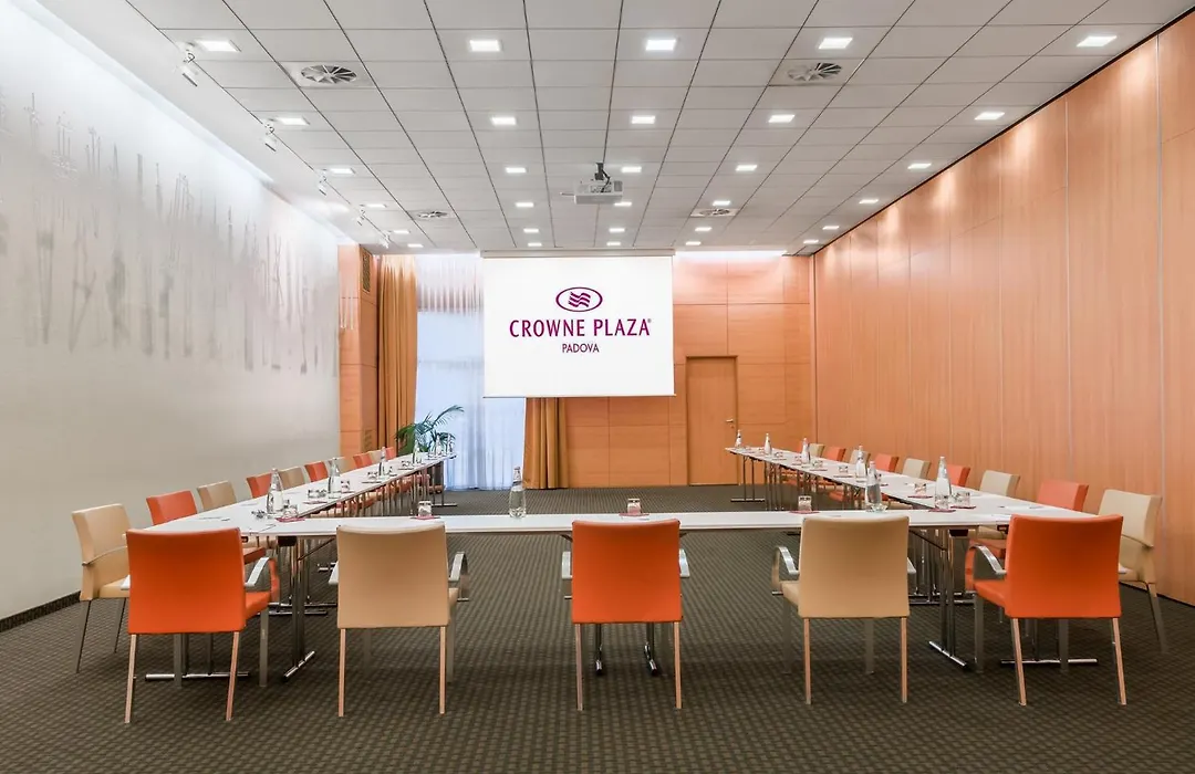 Crowne Plaza Padova By Ihg-1
