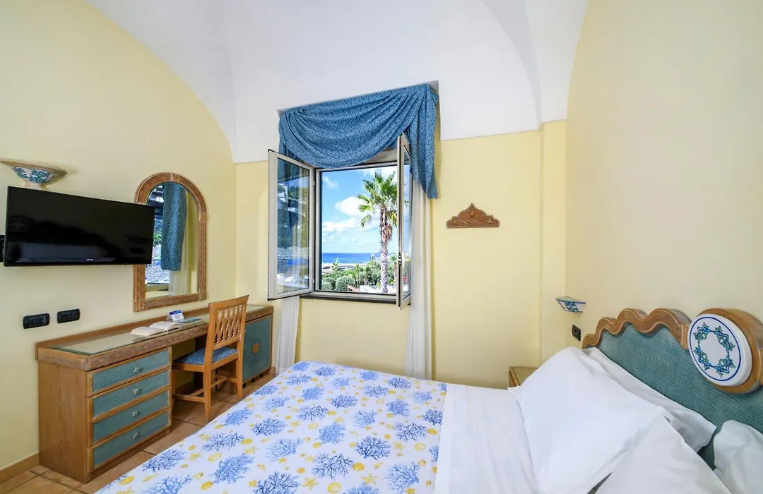 Hotel Punta Imperatore-1