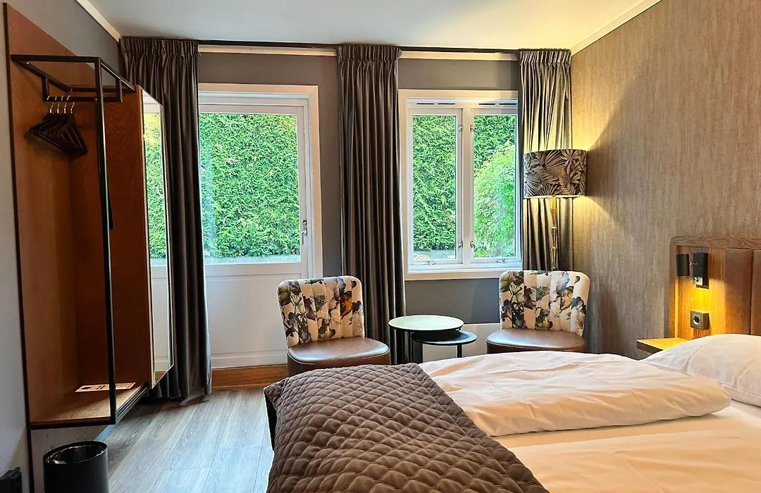 Hotel Aurlandsfjord-1