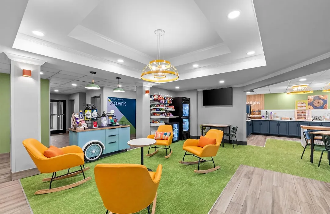 Spark By Hilton Cincinnati Airport South-1