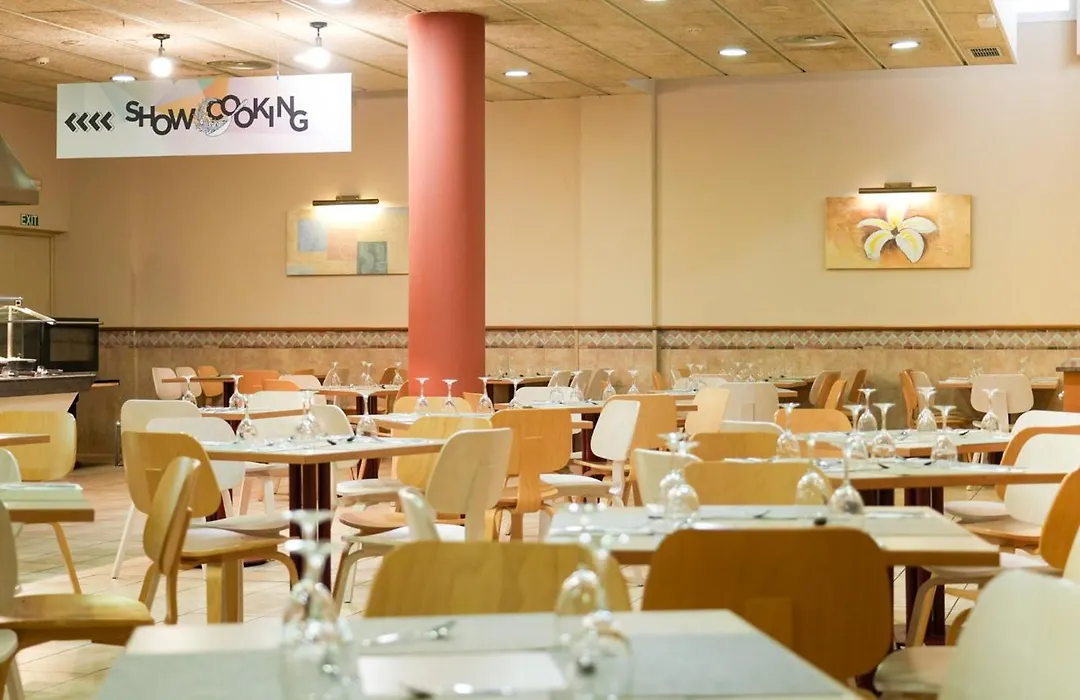 Htopfun Royal Sun Suites 4Sup-1