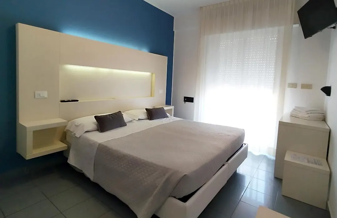 Hotel Desire'-1