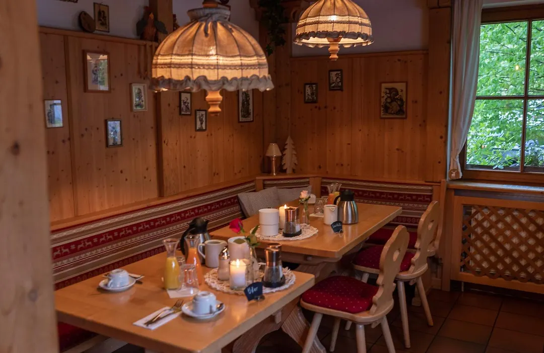 Hotel&Restaurant Grüner Baum - Die Grüne Oase Am Feldberg-1