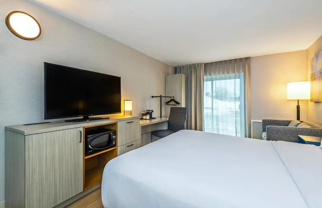 Comfort Inn Saskatoon Centre-1