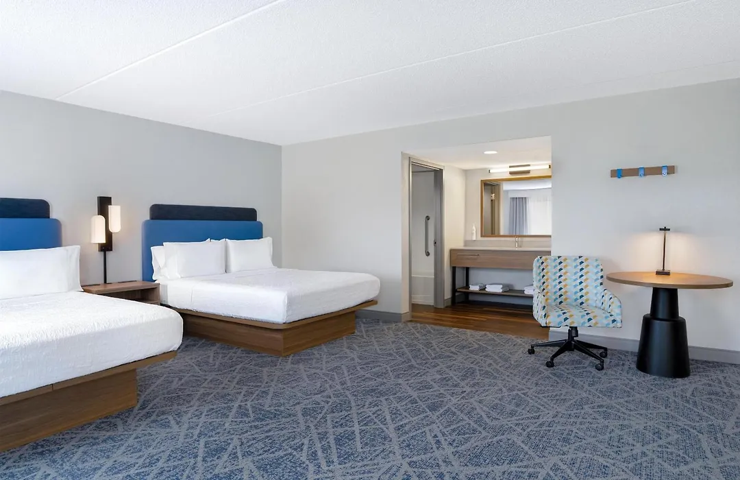Hampton Inn And Suites Of Lamar-1
