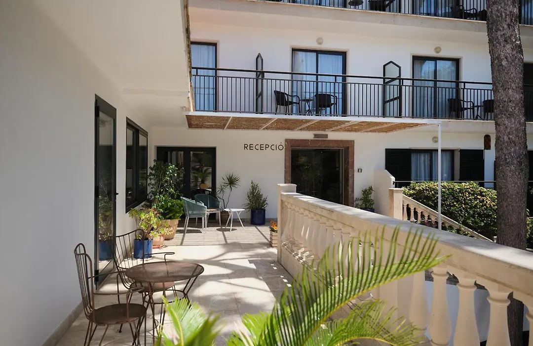 Hotel Playa Mondrago-1