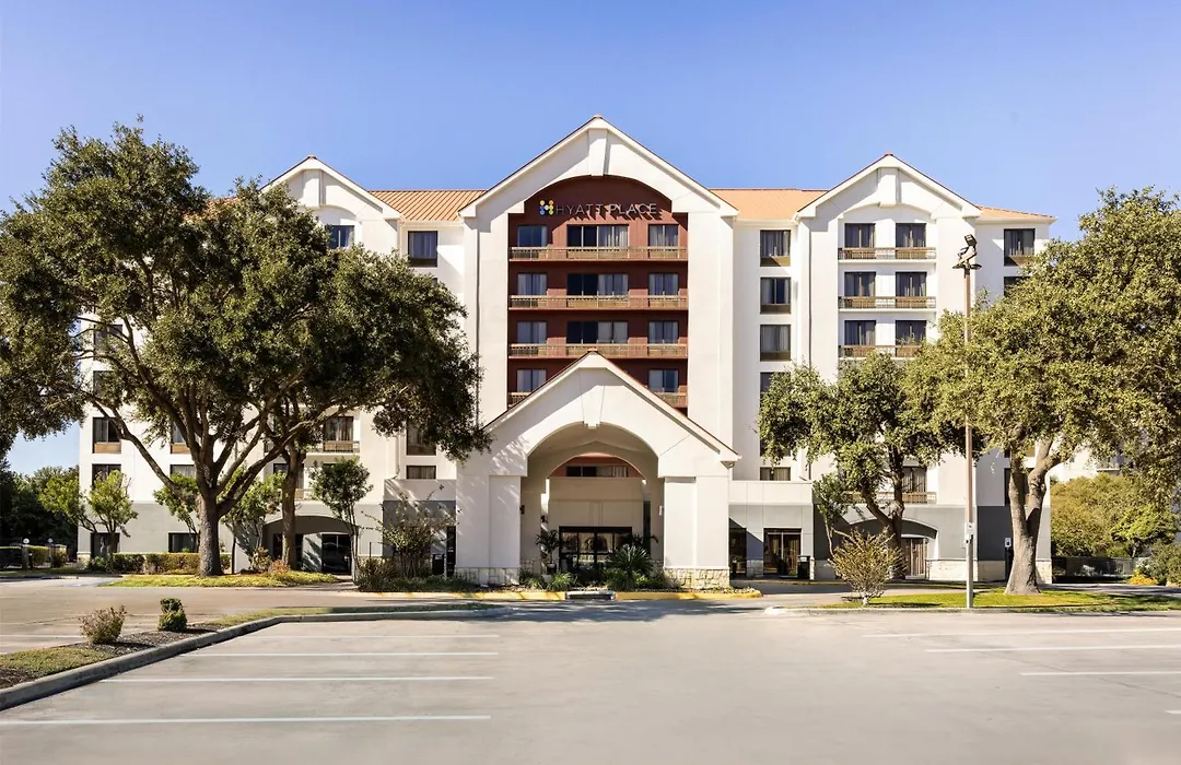 Hyatt Place San Antonio Riverwalk-1