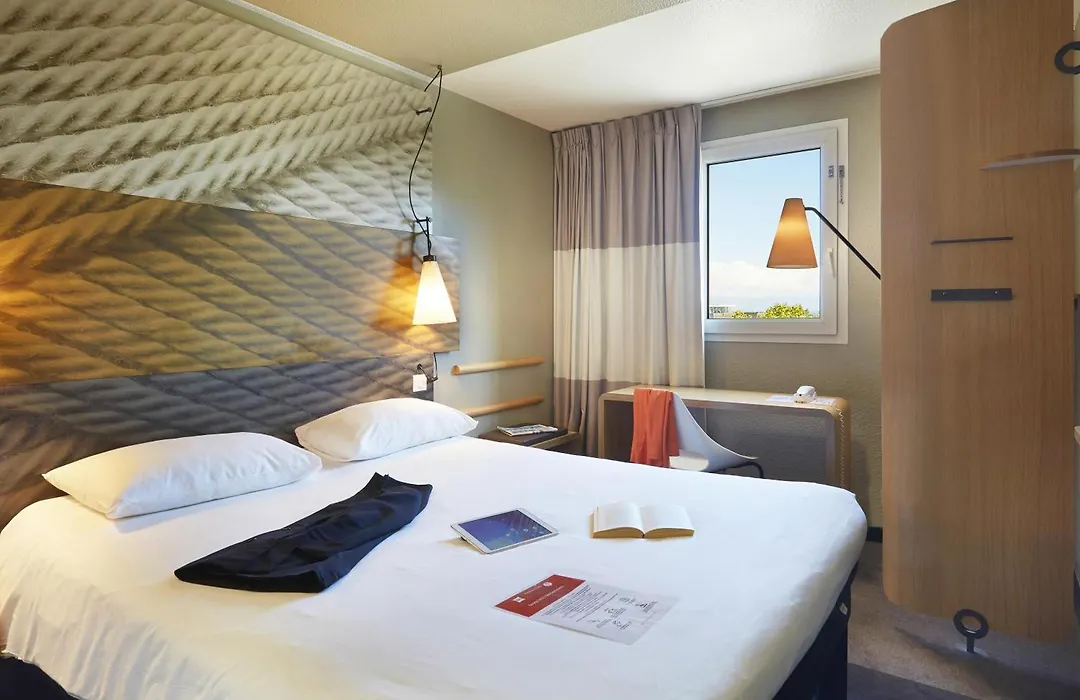 ibis Archamps Porte de Genève-1