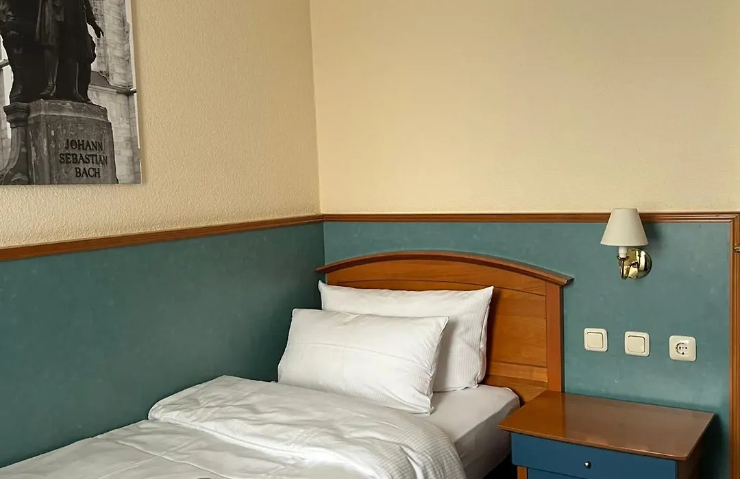 Hotel am Bayrischen Platz-1