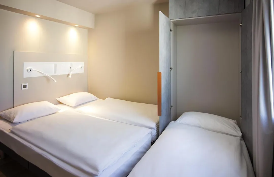 Ibis Budget Fribourg-1