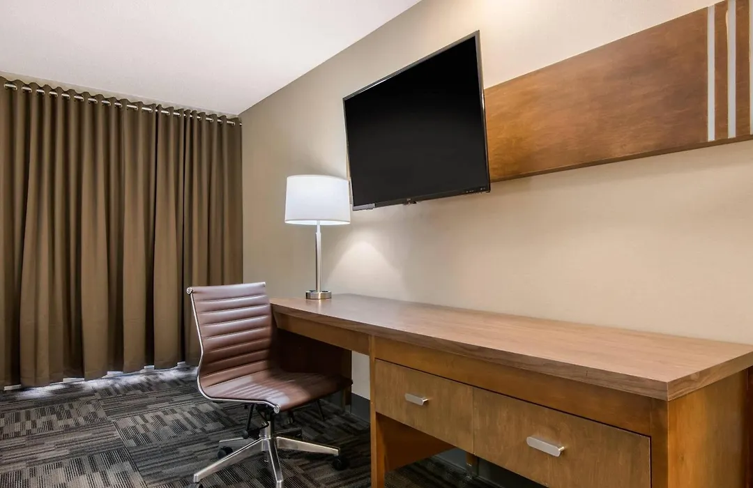 Quality Inn & Conference Centre-1