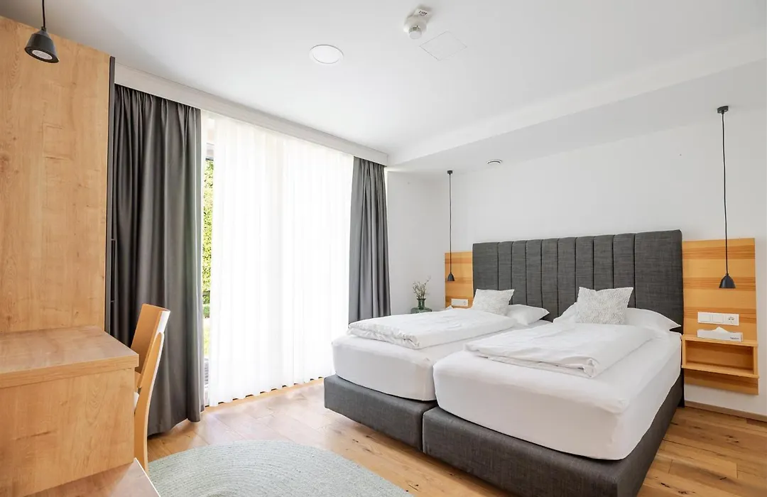 Hotel Ottenstein - Das Wohlfühlhotel-1