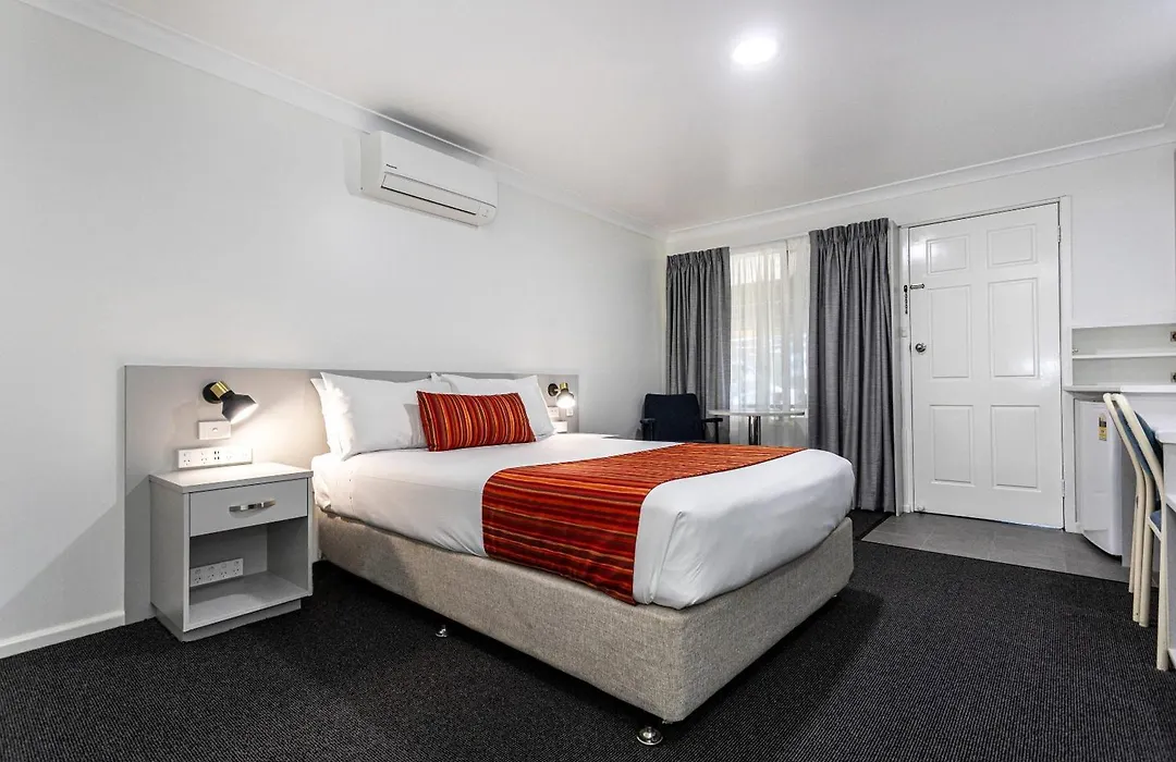 Econo Lodge Alabaster Motel Cowra-1