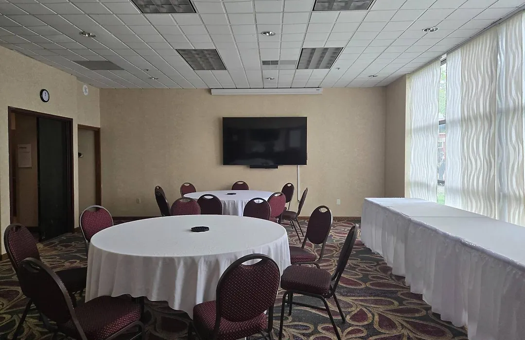 Radisson Hotel Corning-1