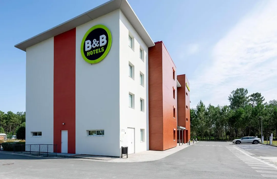 B&B HOTEL Bordeaux Mios-1