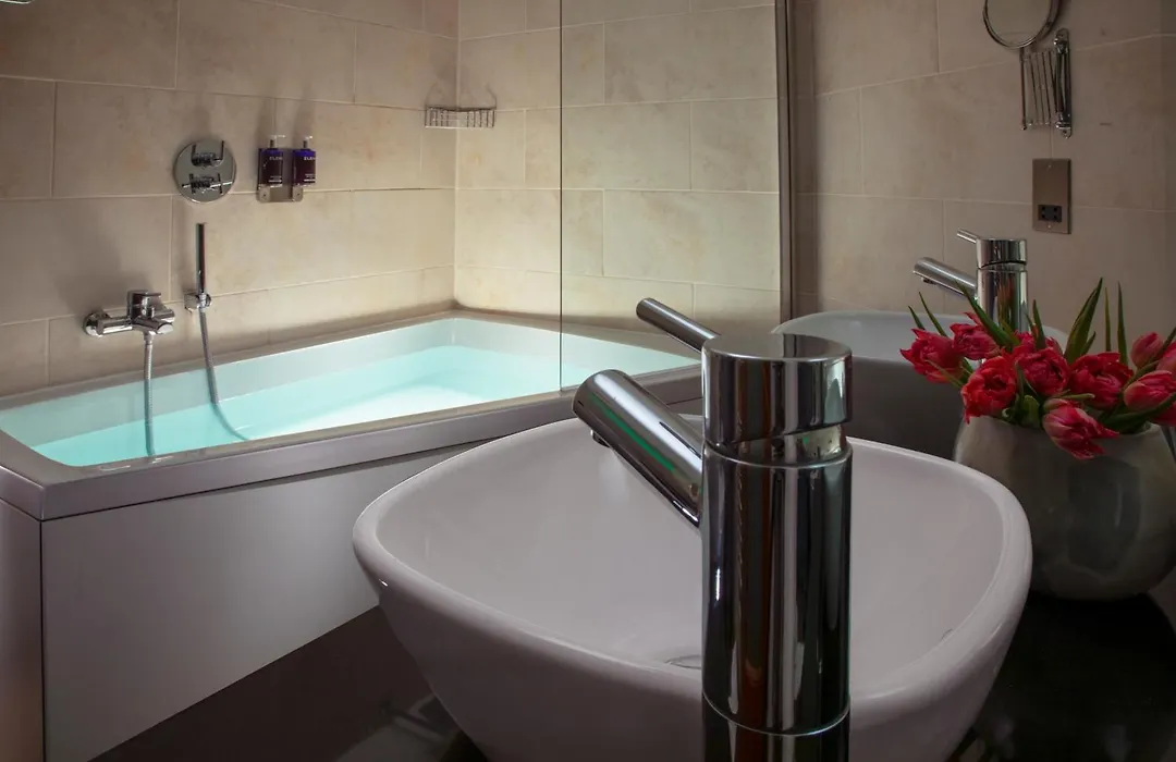 Rocpool Reserve Hotel-1