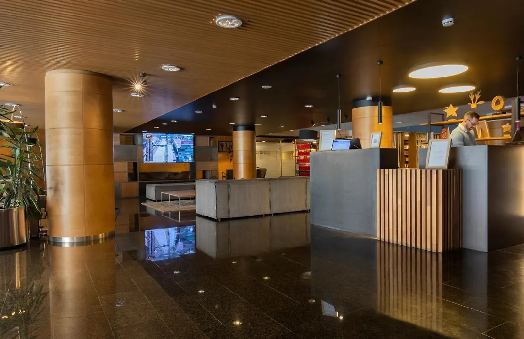 Hotel Nexta Escaldes-1