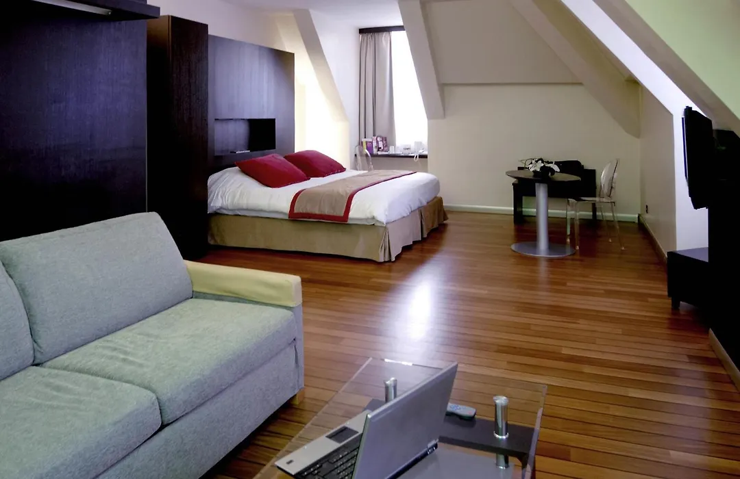 Mercure Abbeville Centre - Porte De La Baie De Somme-1