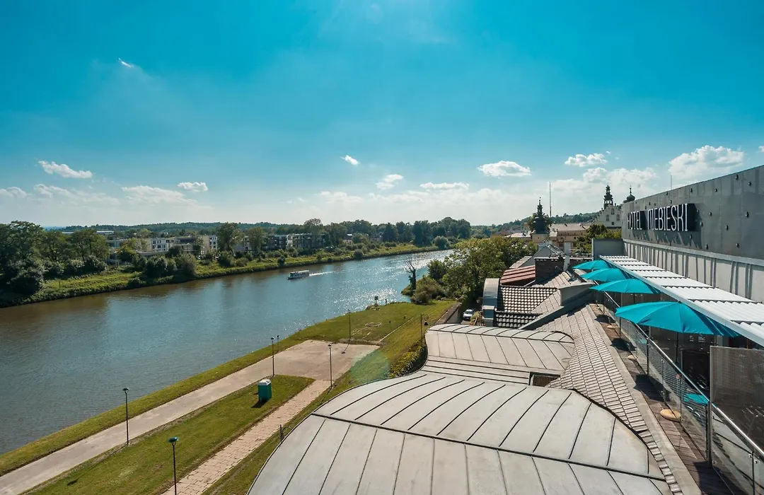 Niebieski Art Hotel & Spa-1