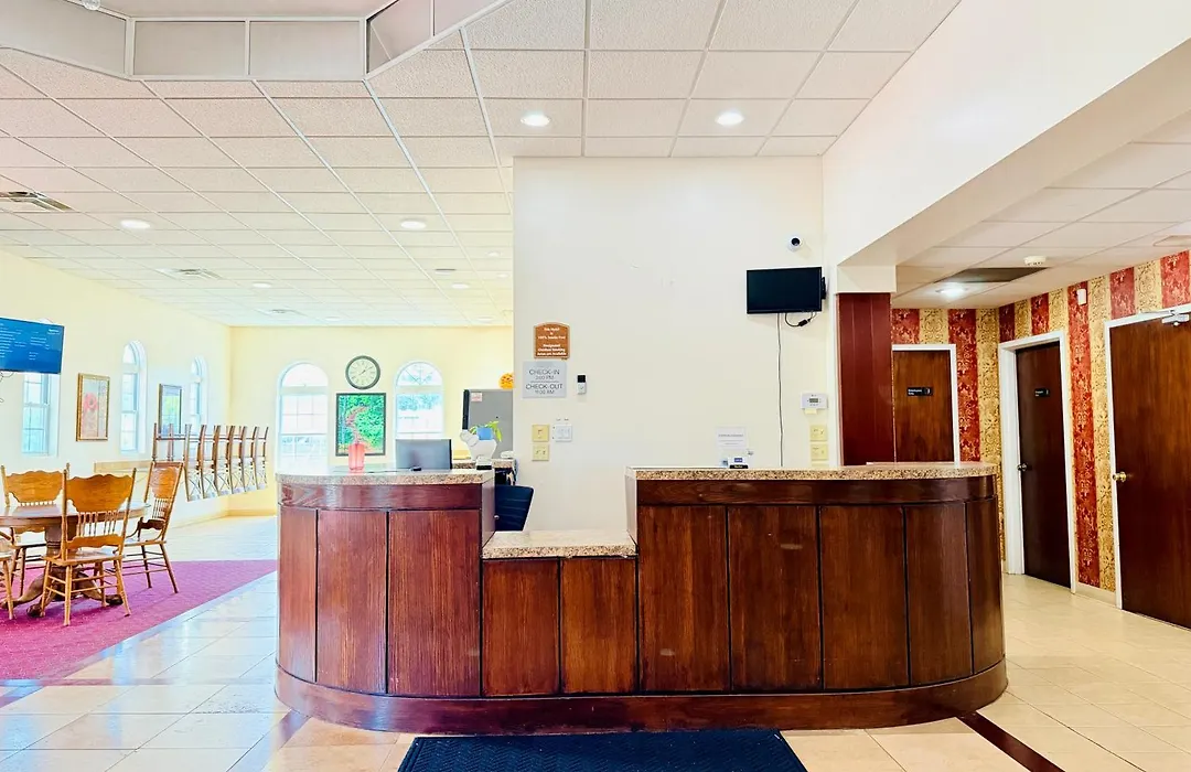 Travel Inn - Watertown Ny-1