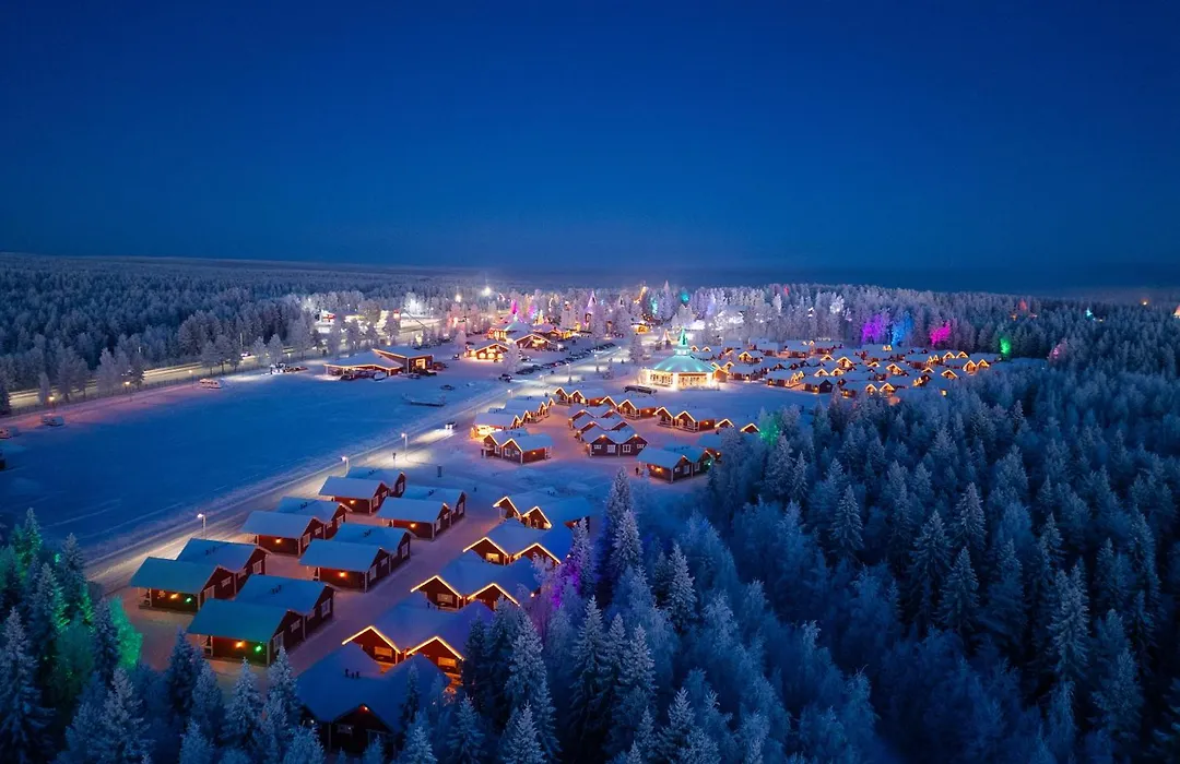 Santa Claus Holiday Village-1