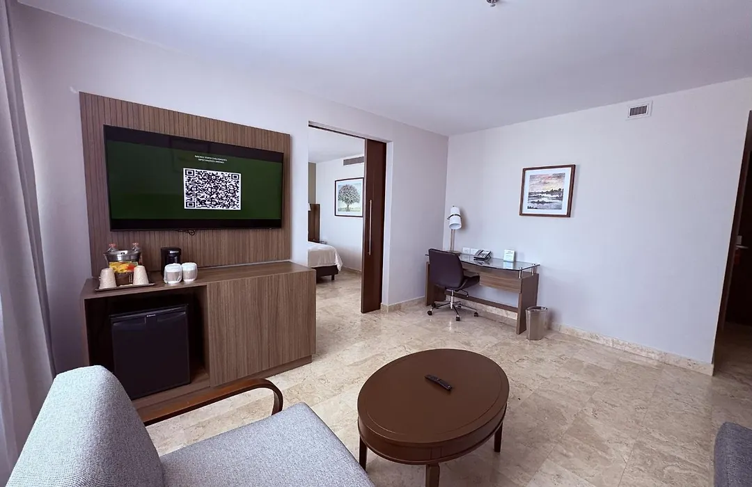 Holiday Inn - Villahermosa Aeropuerto By Ihg-1