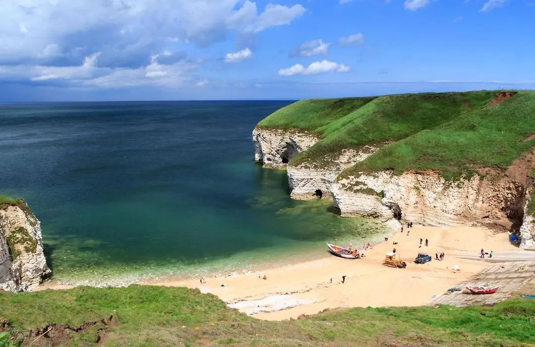 Caravan Hire Thornwick Bay-1
