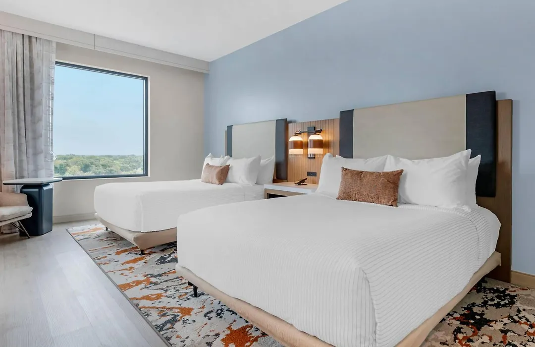 Cambria Hotel Austin Downtown-1