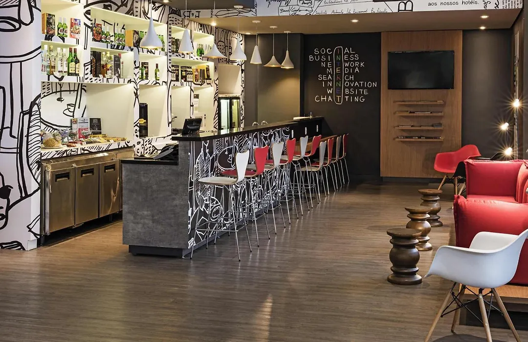 Ibis Santo Andre-1