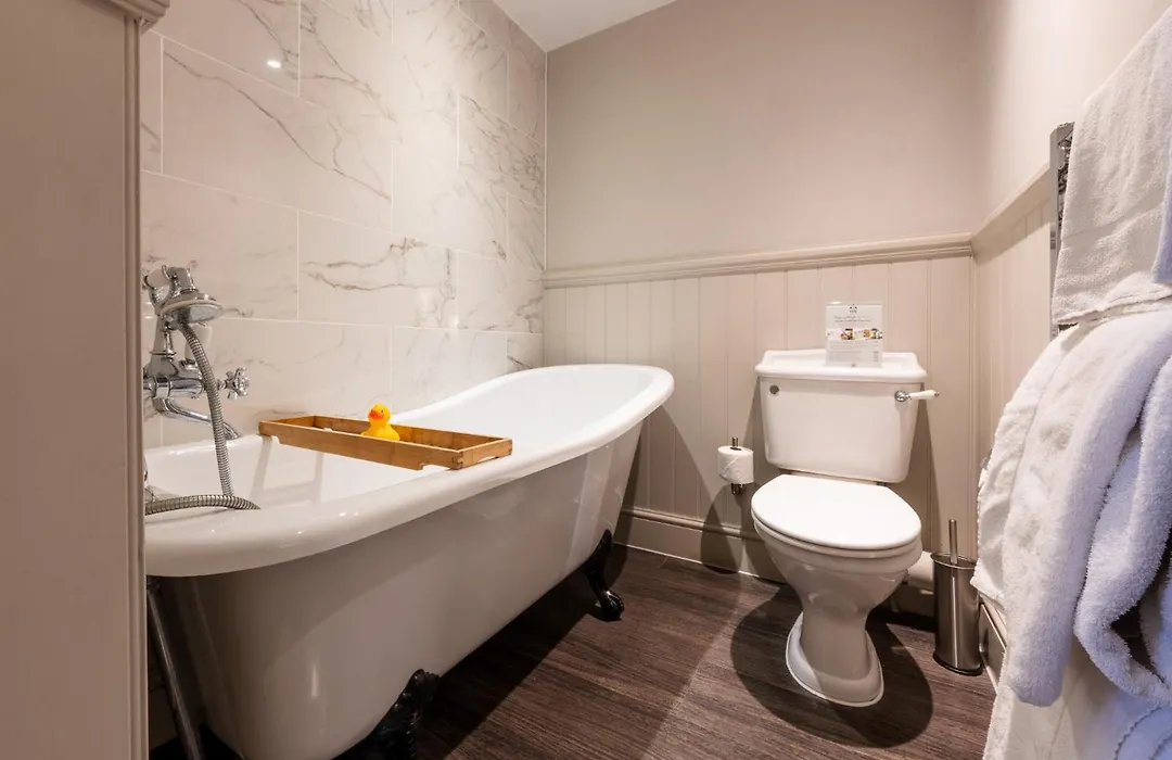 The Royal Wells Hotel, Tunbridge Wells - The Coaching Inn Group-1