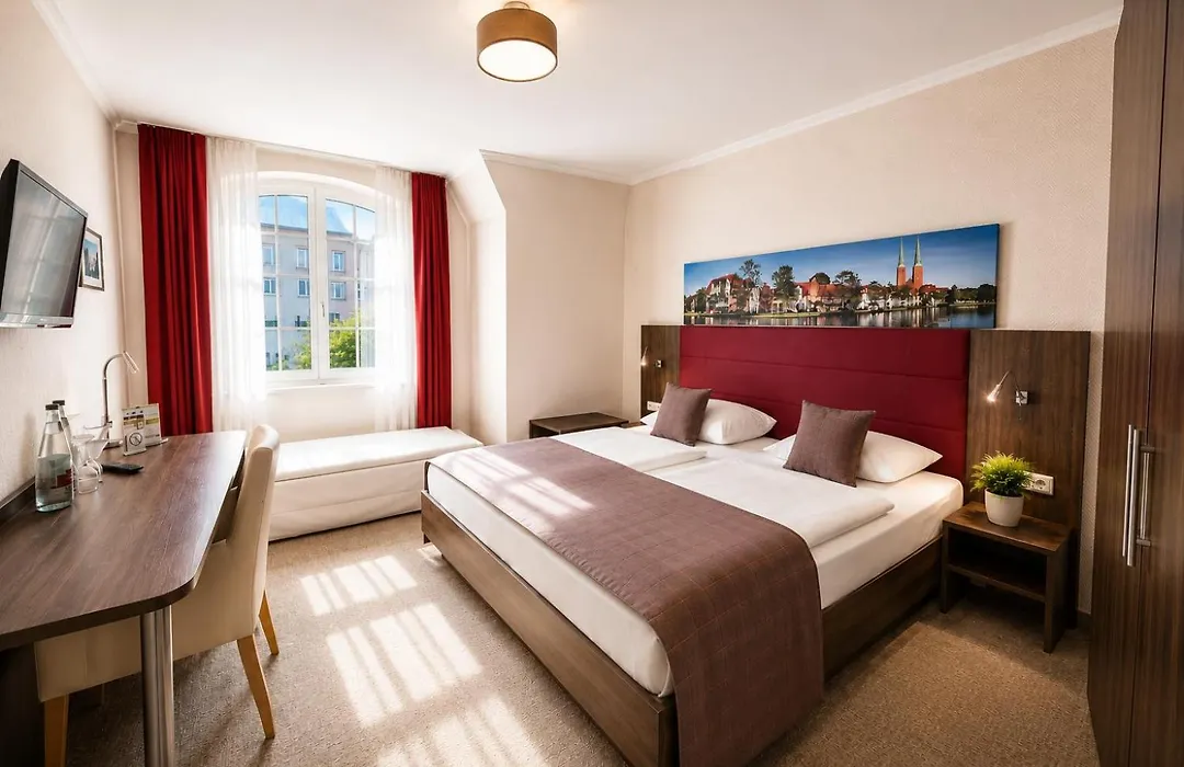 Hotel Jensen-1