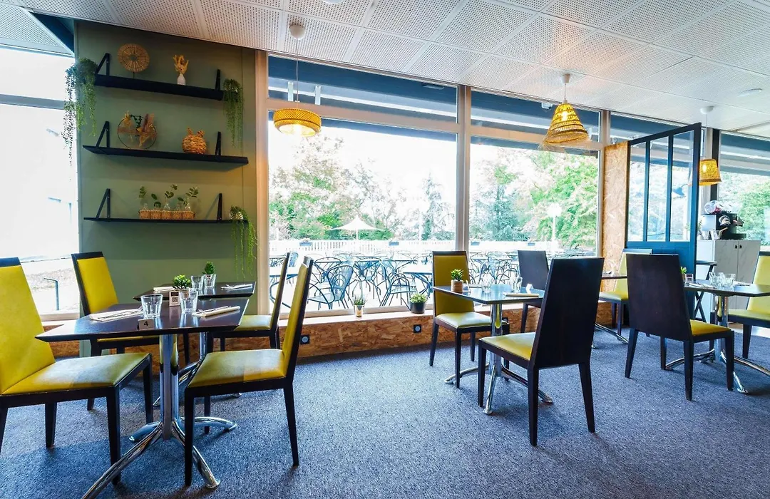 Novotel Mulhouse Bale Fribourg-1