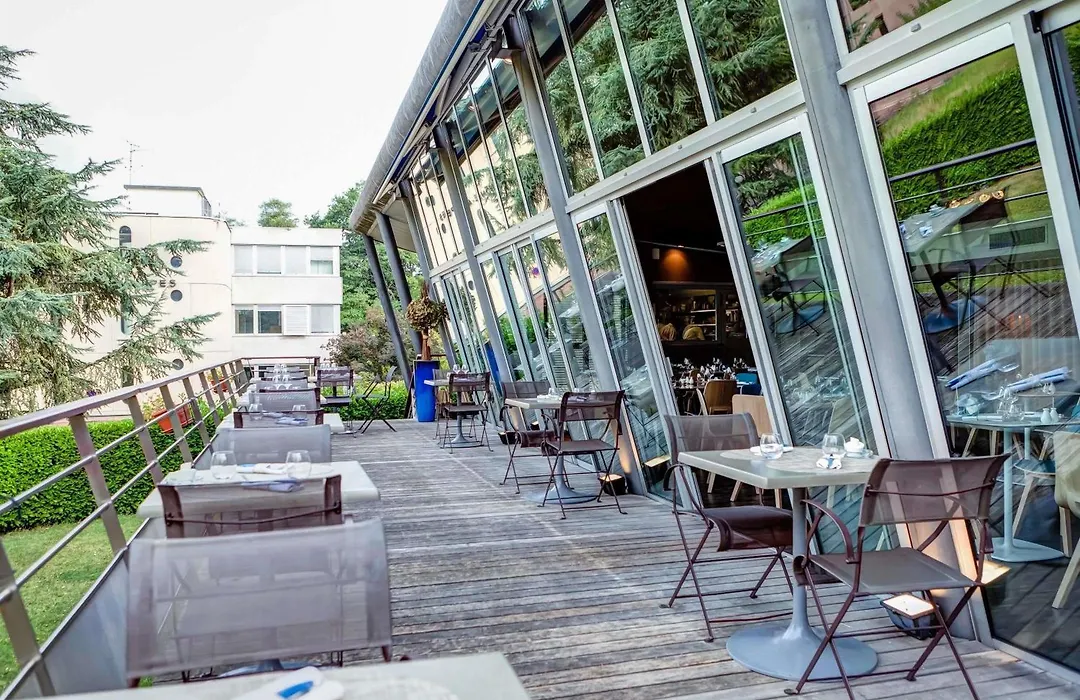 Mercure Lyon Charbonnières-1