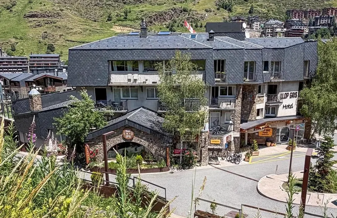 Hotel & Spa Llop Gris-1