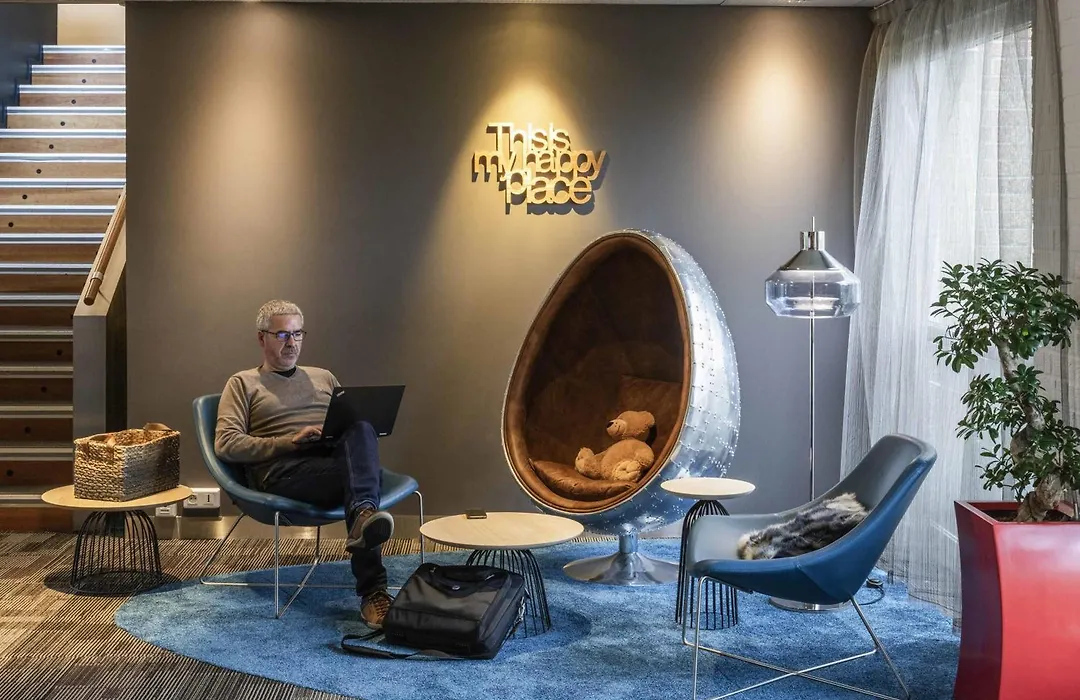 Hotel Novotel Valenciennes-1